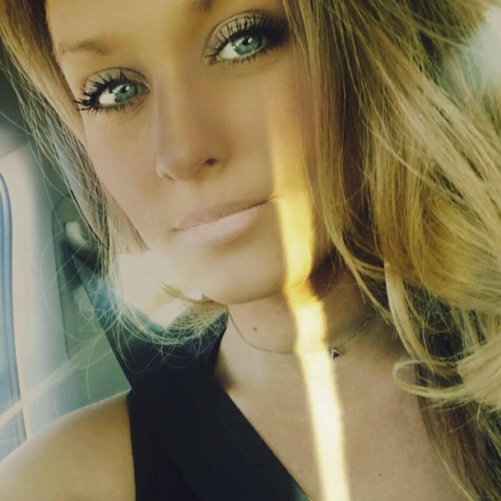 Meet your Posher, Amber